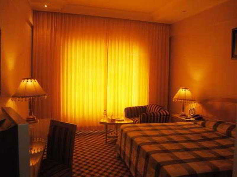 Hotel Washington Dhaka Esterno foto