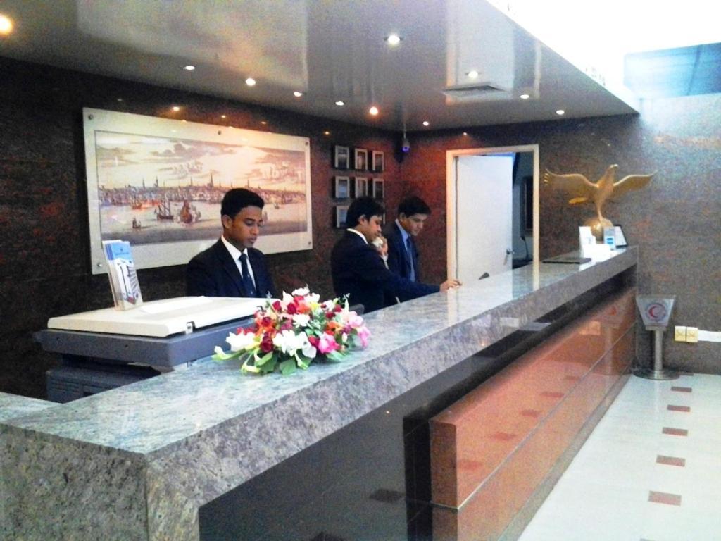 Hotel Washington Dhaka Esterno foto